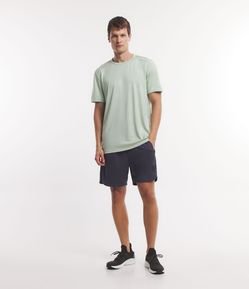 Bermuda Esportiva Tecnologia Dry com Cós Elástico e Bolsos com Zíper