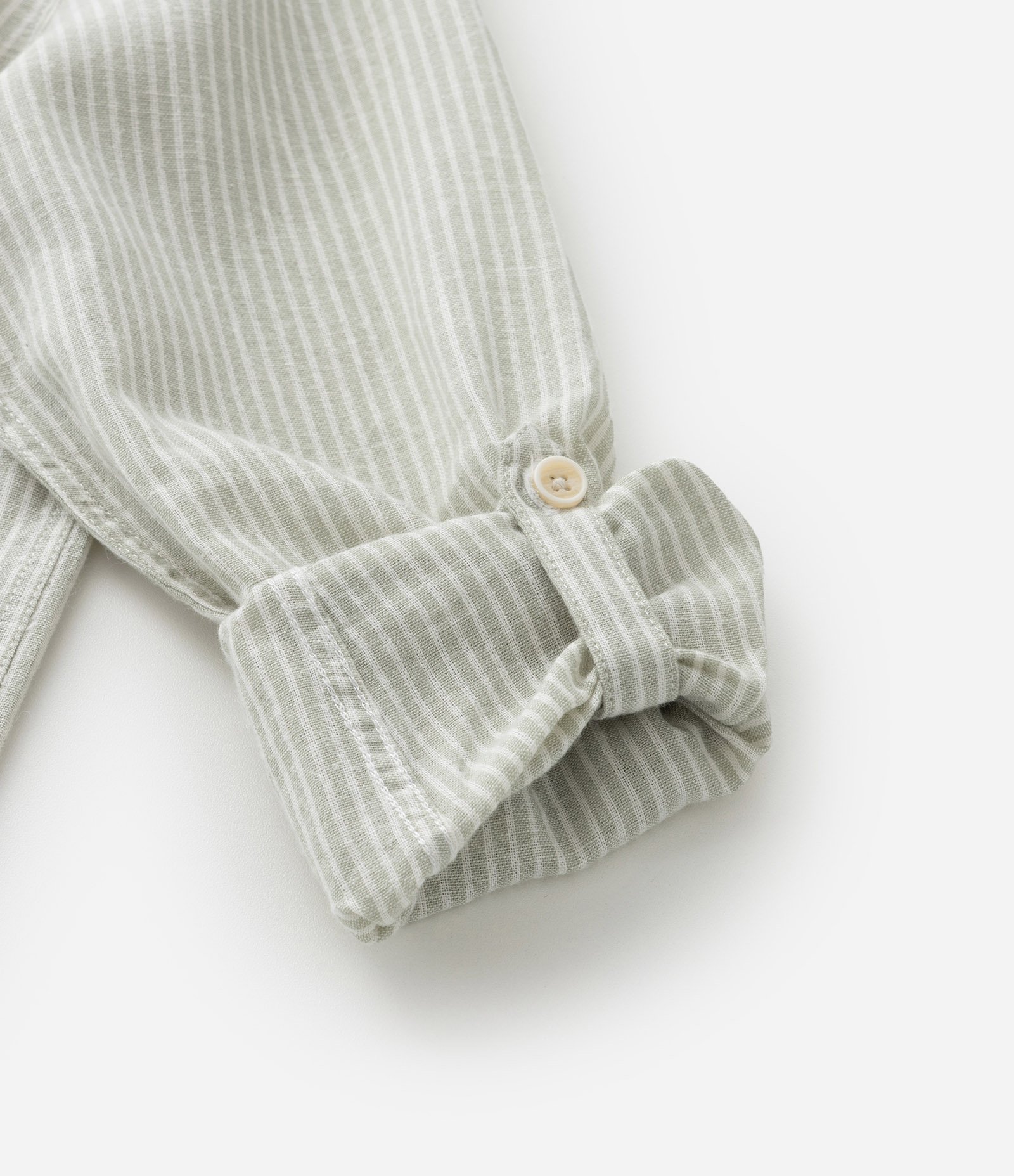 Camisa Infantil com Bolsinho e Estampa Listrada - Tam 5 a 14 anos Verde 3