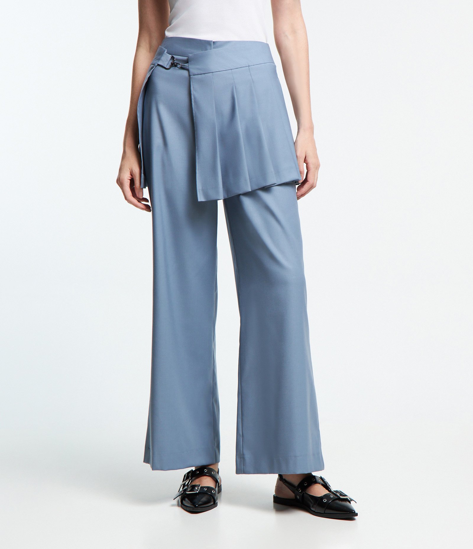 Calça Wide Leg Alfaiatada com Saia Plissada Sobreposta Azul 3