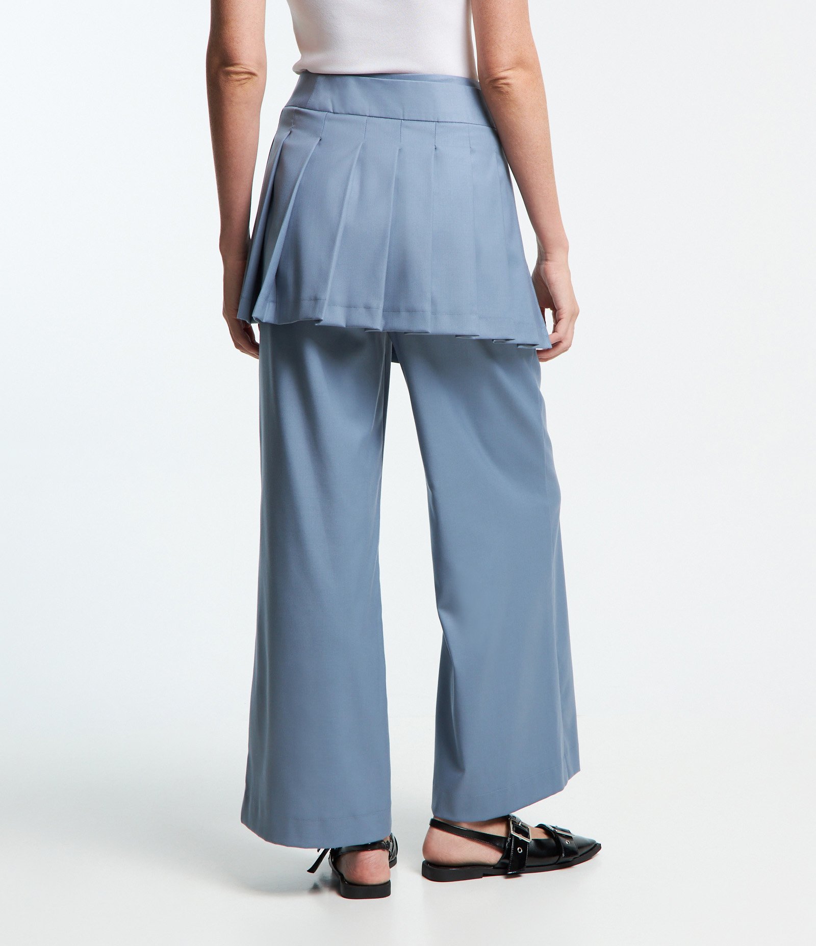 Calça Wide Leg Alfaiatada com Saia Plissada Sobreposta Azul 5