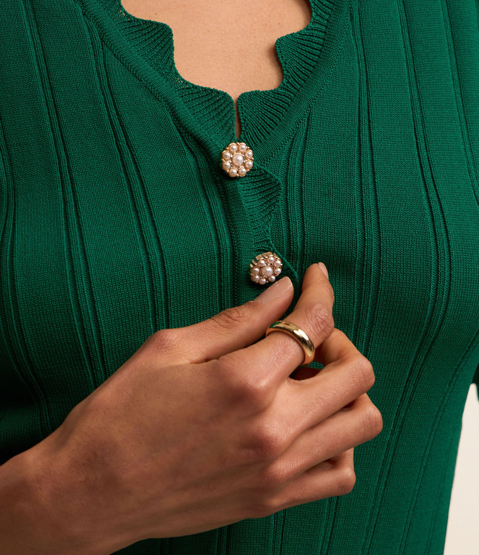 Blusa Manga Bufante em Viscose com Babados no Decote Verde 5