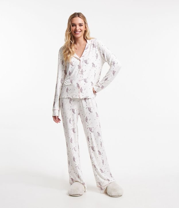 Pijama Americano Longo em Viscolycra com Estampa de Oncinha e Corações Branco Neve 1