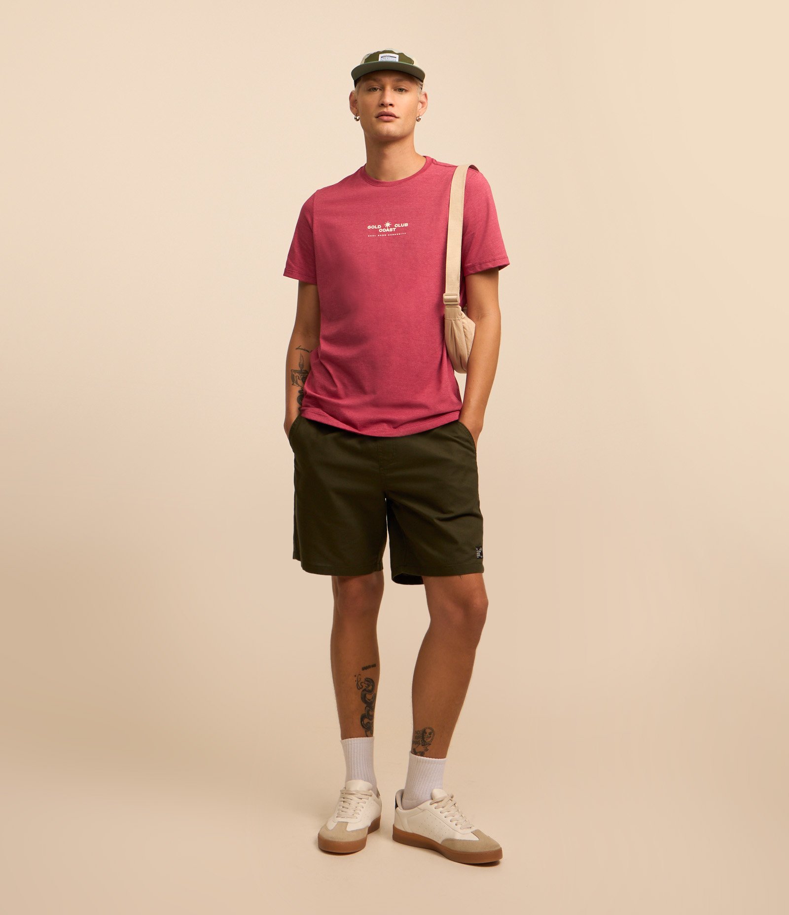 Bermuda Texturizada com Cós Elástico e Cordão para Ajuste Verde 1