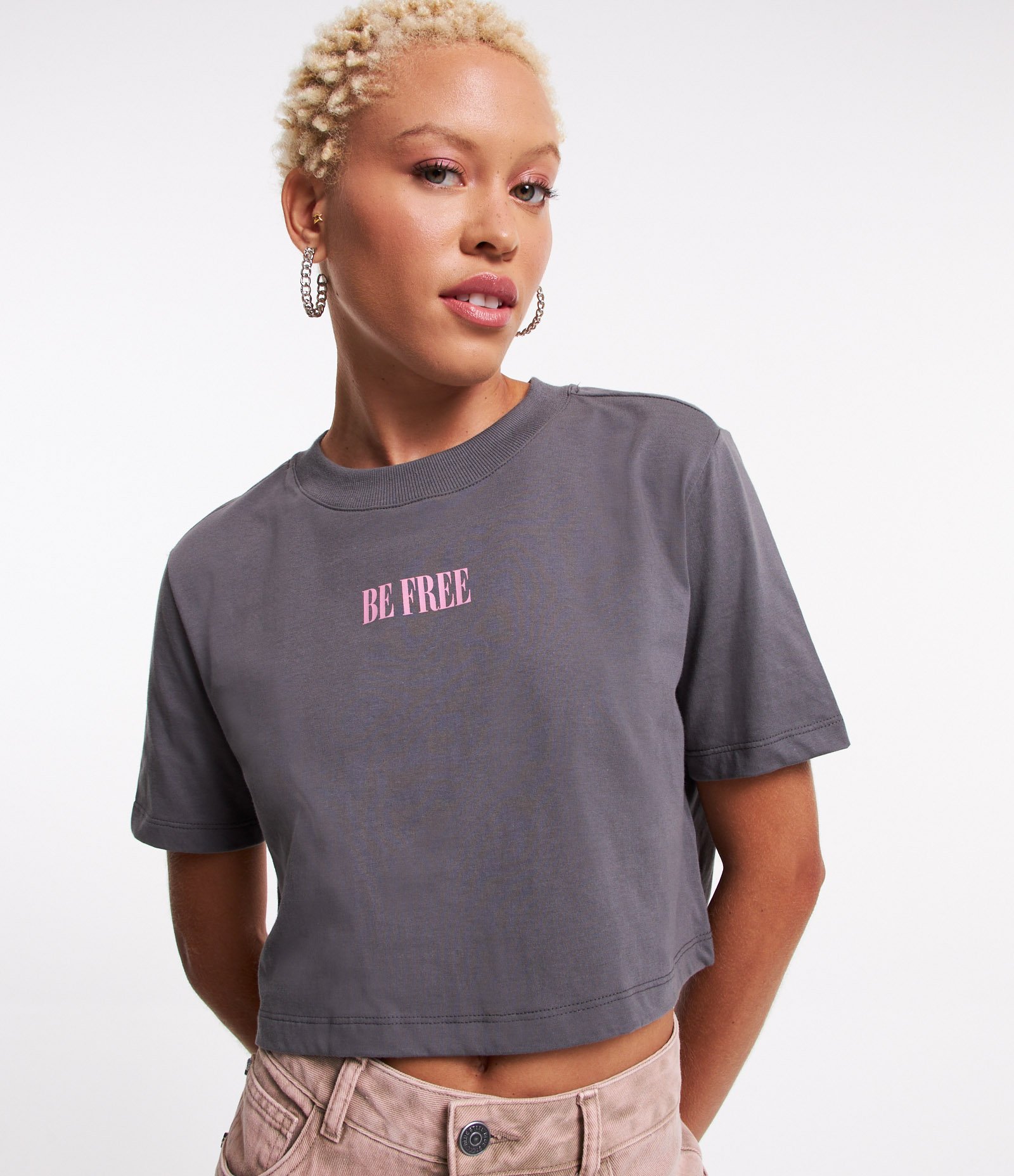 Blusa Cropped em Algodão com Estampa Frente e Costas Be Free Cinza 1