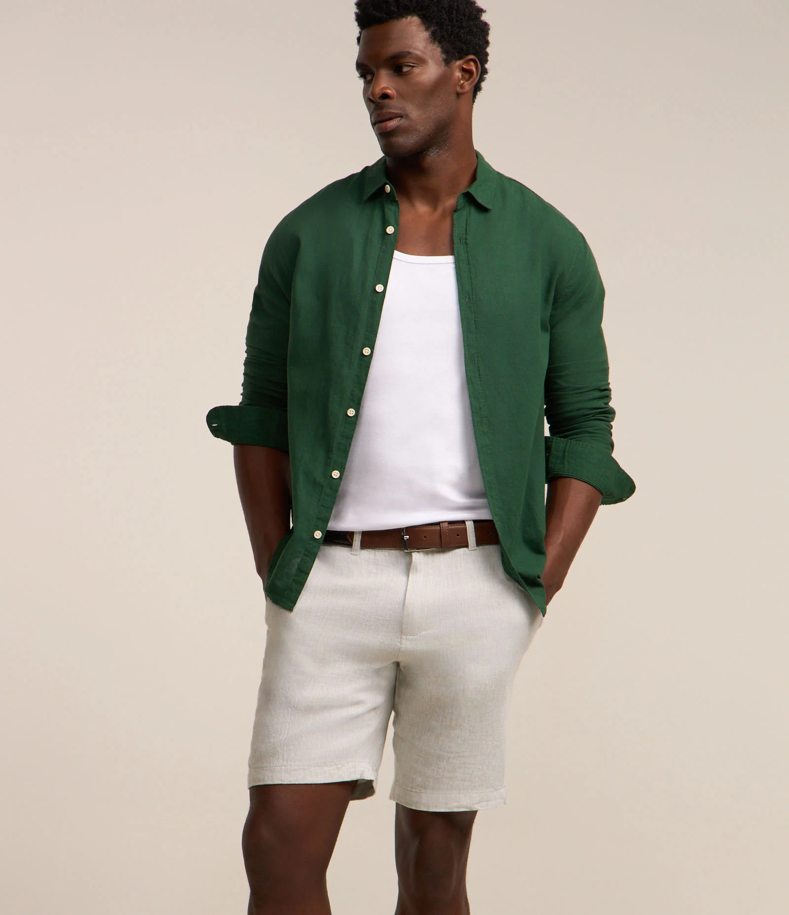 Bermuda Slim Texturizada em Linho com Algodão Verde Claro 2