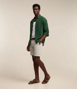 Bermuda Slim Texturizada em Linho com Algodão