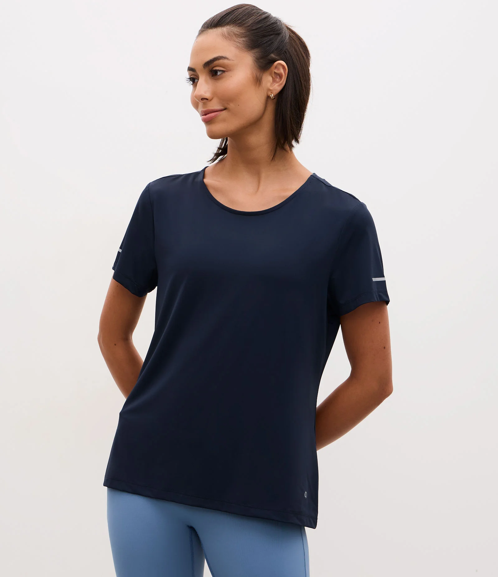 Camiseta Esportiva Regular Texturizada com Detalhe Refletivo Azul Marinho 1