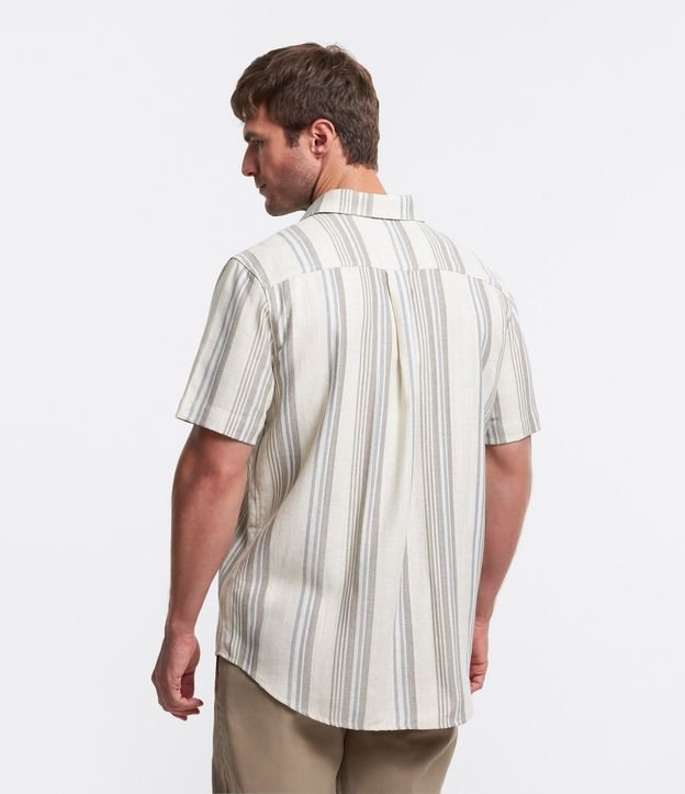 Camisa em Viscolinho com Estampa Texturizada de Listras Off White 4