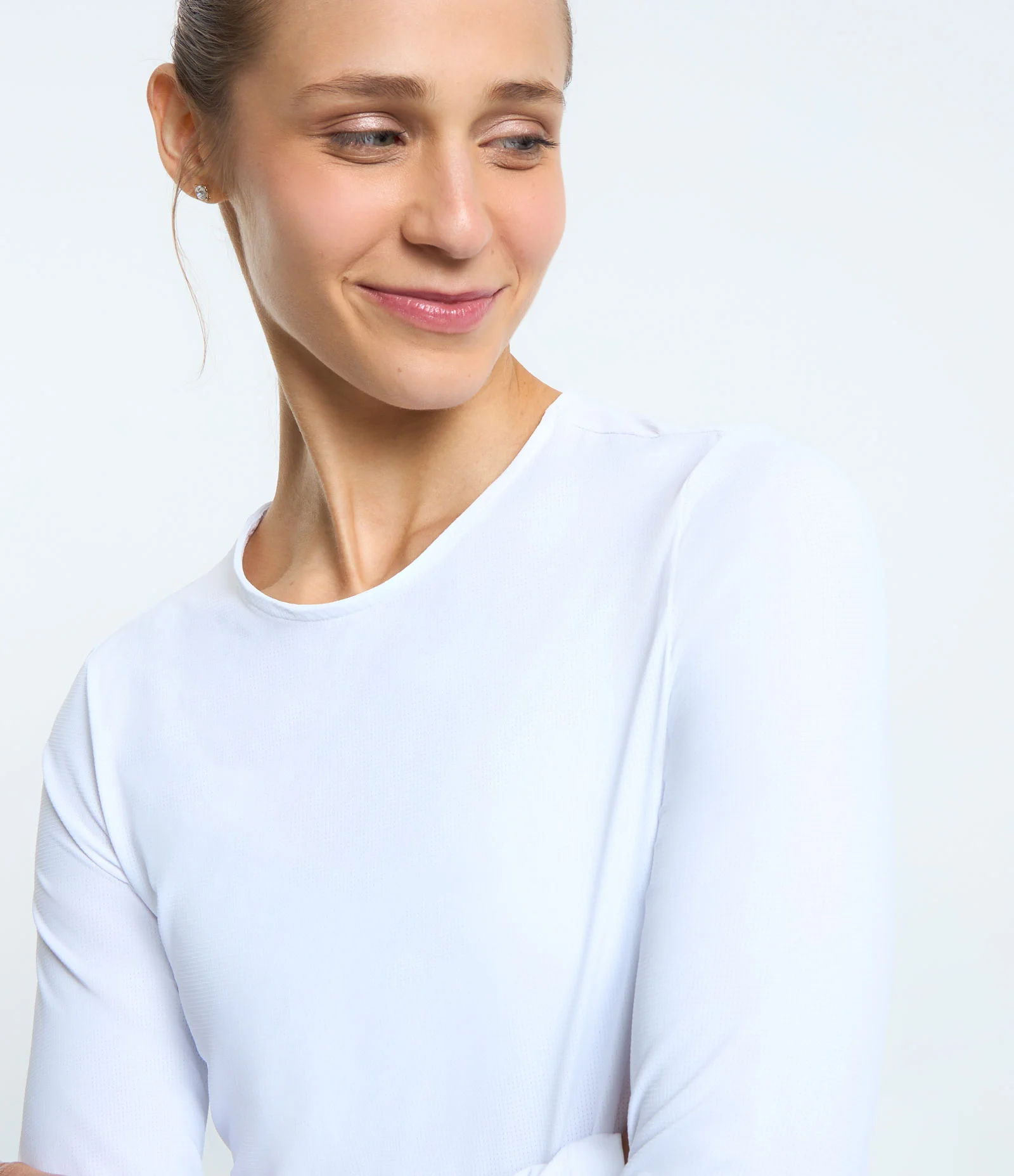 Camiseta Esportiva Ajustada em Poliamida com Detalhe Reflexivo Branco 4