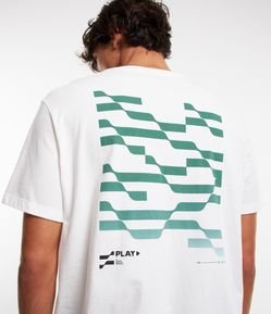 Camiseta Comfort em Algodão Estampa Ondas Geométricas