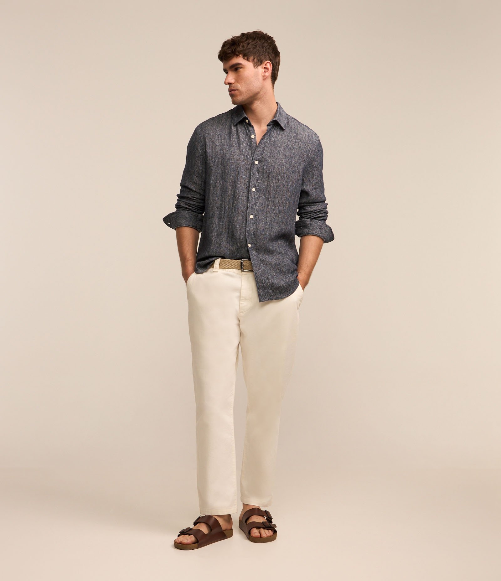 Camisa em Linho com Gola Colarinho Cinza 2
