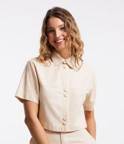 Camisa Curta em Viscose com Linho com Botões Forrados