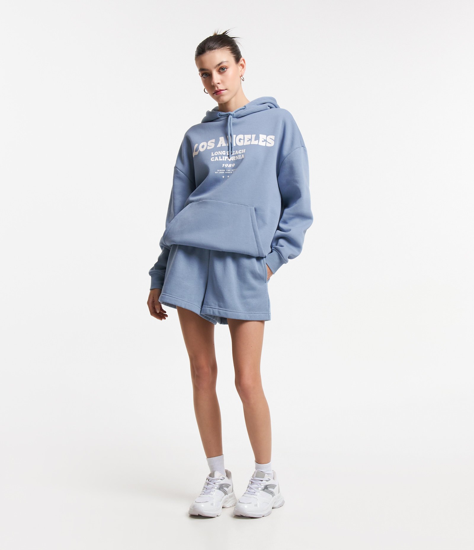 Short Runner em Moletom com Forro Fleece e Cordão no Cós Azul 1