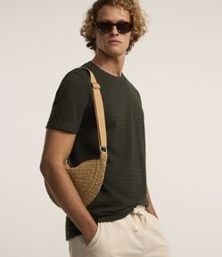 Camiseta em Algodão com Textura Horizontal
