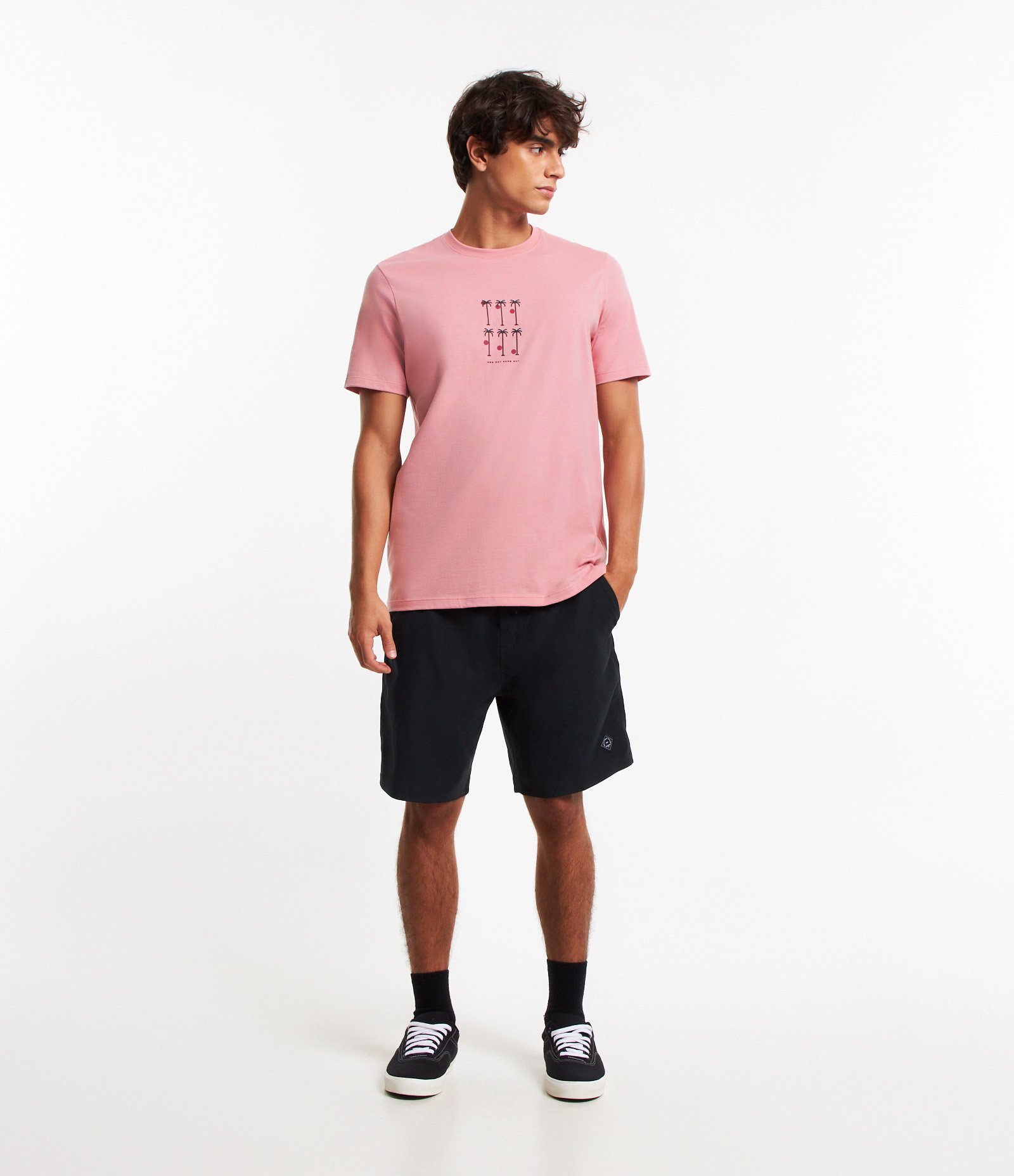 Camiseta Regular em Algodão com Estampa frontal Minimalista de Coqueiros Rosa 2