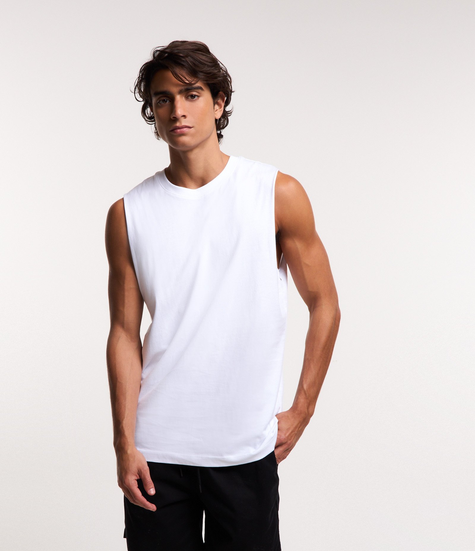Regata Machão Básica em Algodão Branco 1