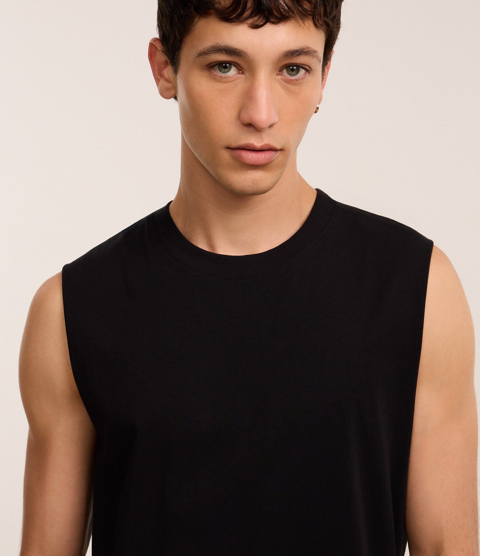 Regata Machão Básica em Algodão 4