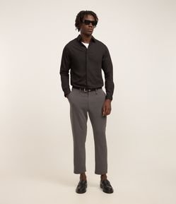 Calça Básica Slim Cropped Alfaiatada com Elastano