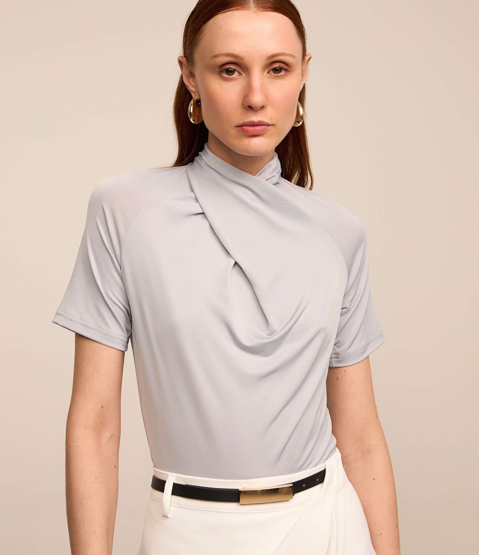 Blusa com Detalhe Transpassado na Gola Azul Acinzentado 1