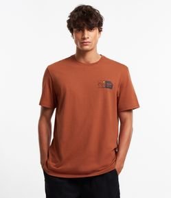 Camiseta Comfort em Algodão Peruano com Estampa Paisagem
