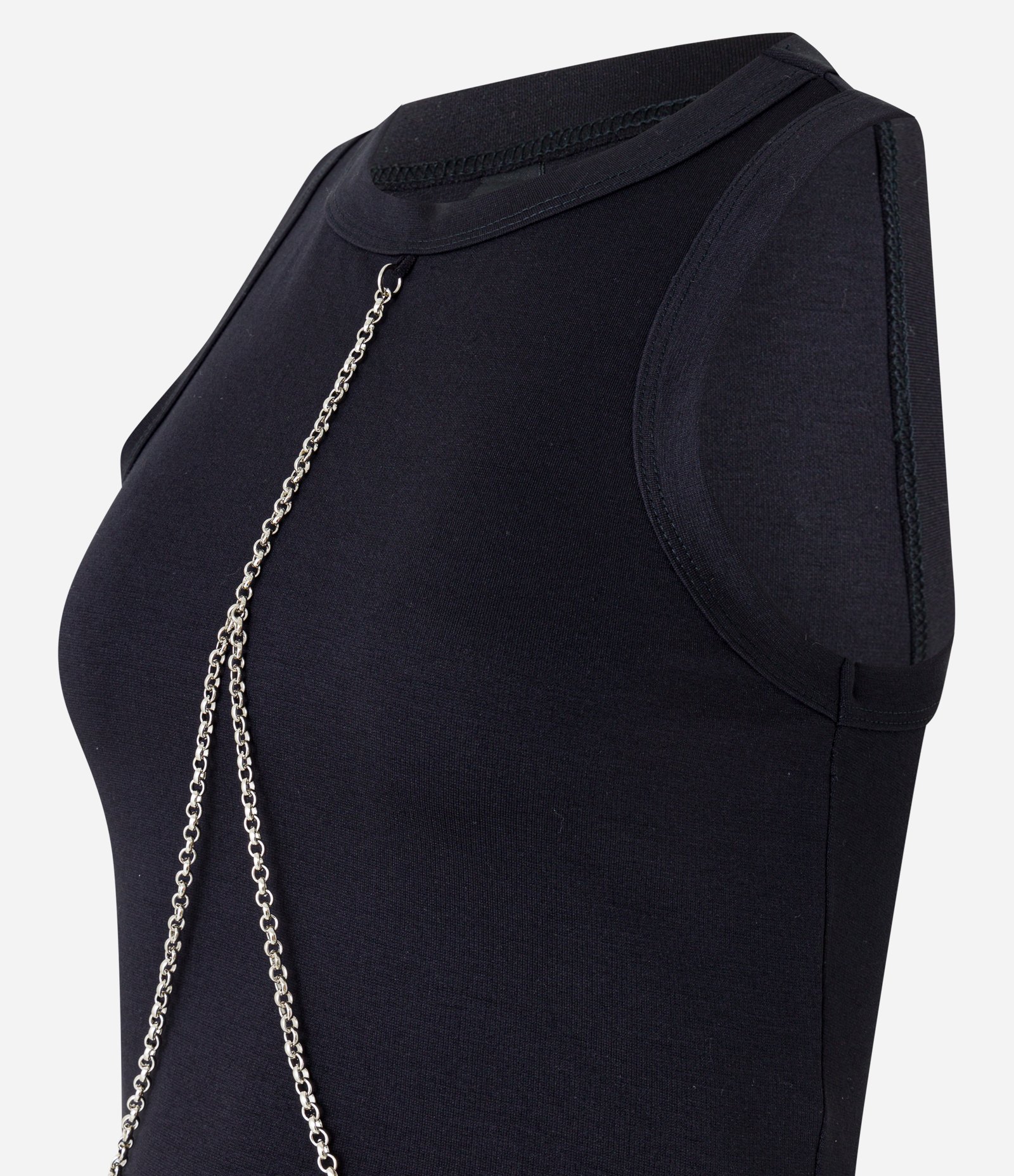 Regata Cropped em Meia Malha com Gola Halter e Detalhe de Corrente Cruzando Preto 6