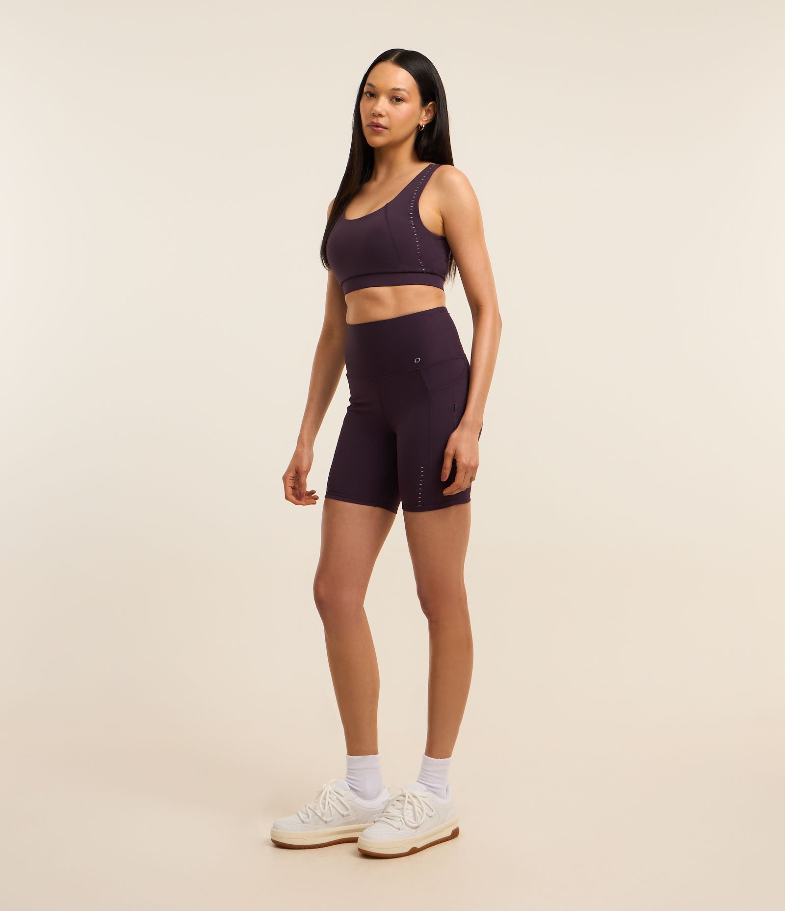 Bermuda Esportiva em Microfibra com Bolsos e Detalhes Refletivo Nightshade 1