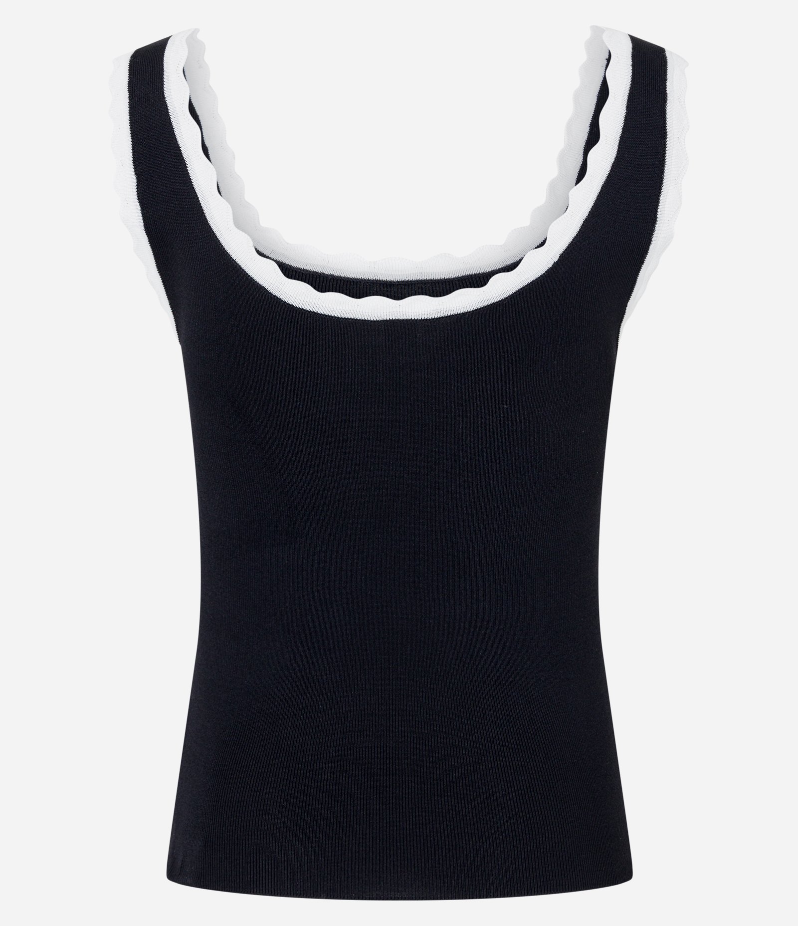 Blusa Regata em Viscose com Detalhe de Ondinhas Preto 8