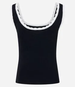 Blusa Regata em Viscose com Detalhe de Ondinhas