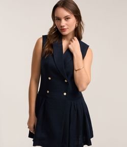 Vestido Curto em Tweed com Gola Lapela e Abotoamento