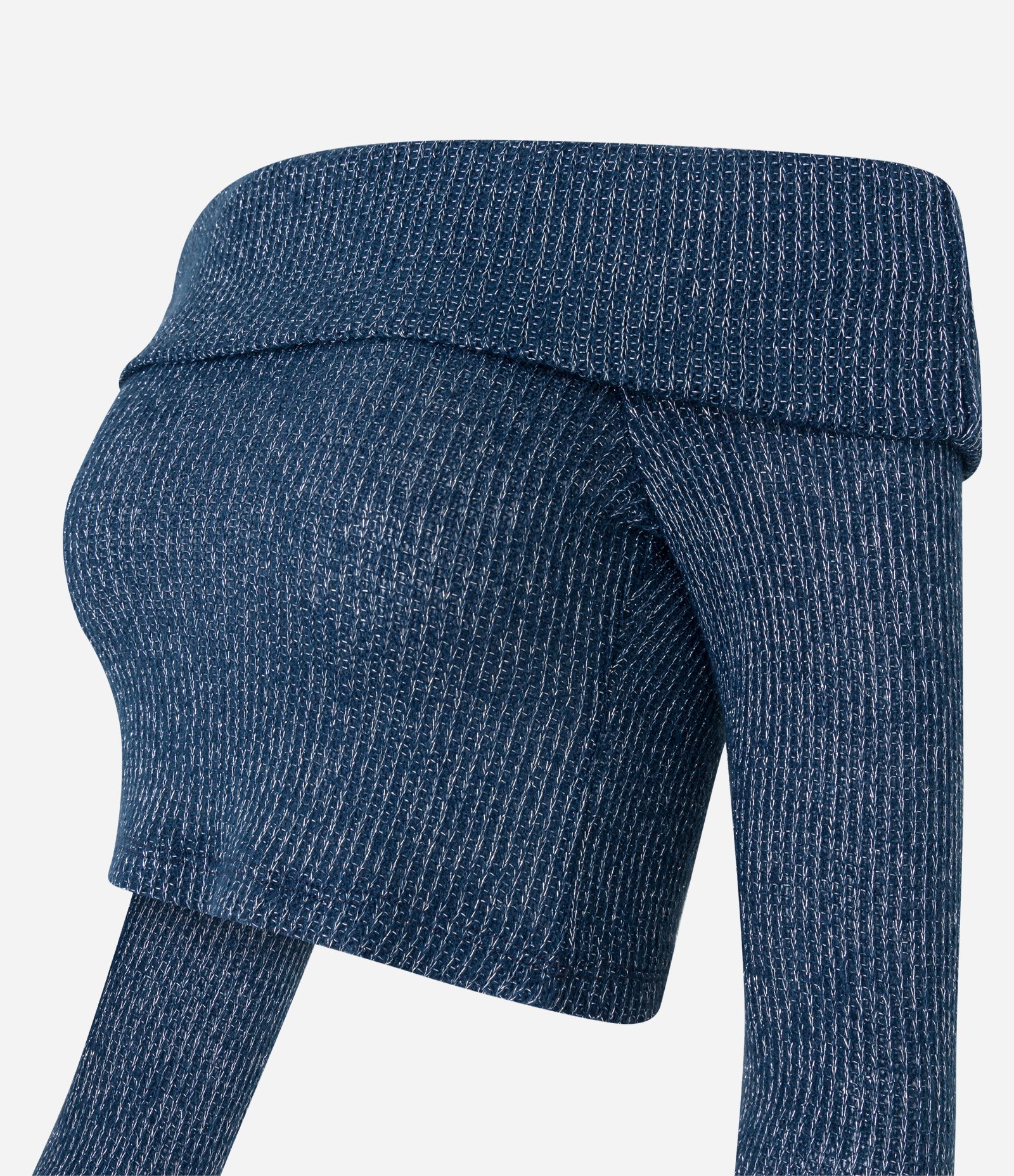 Blusa em Tricô com Fio Metalizado e Pala Virada Azul 6