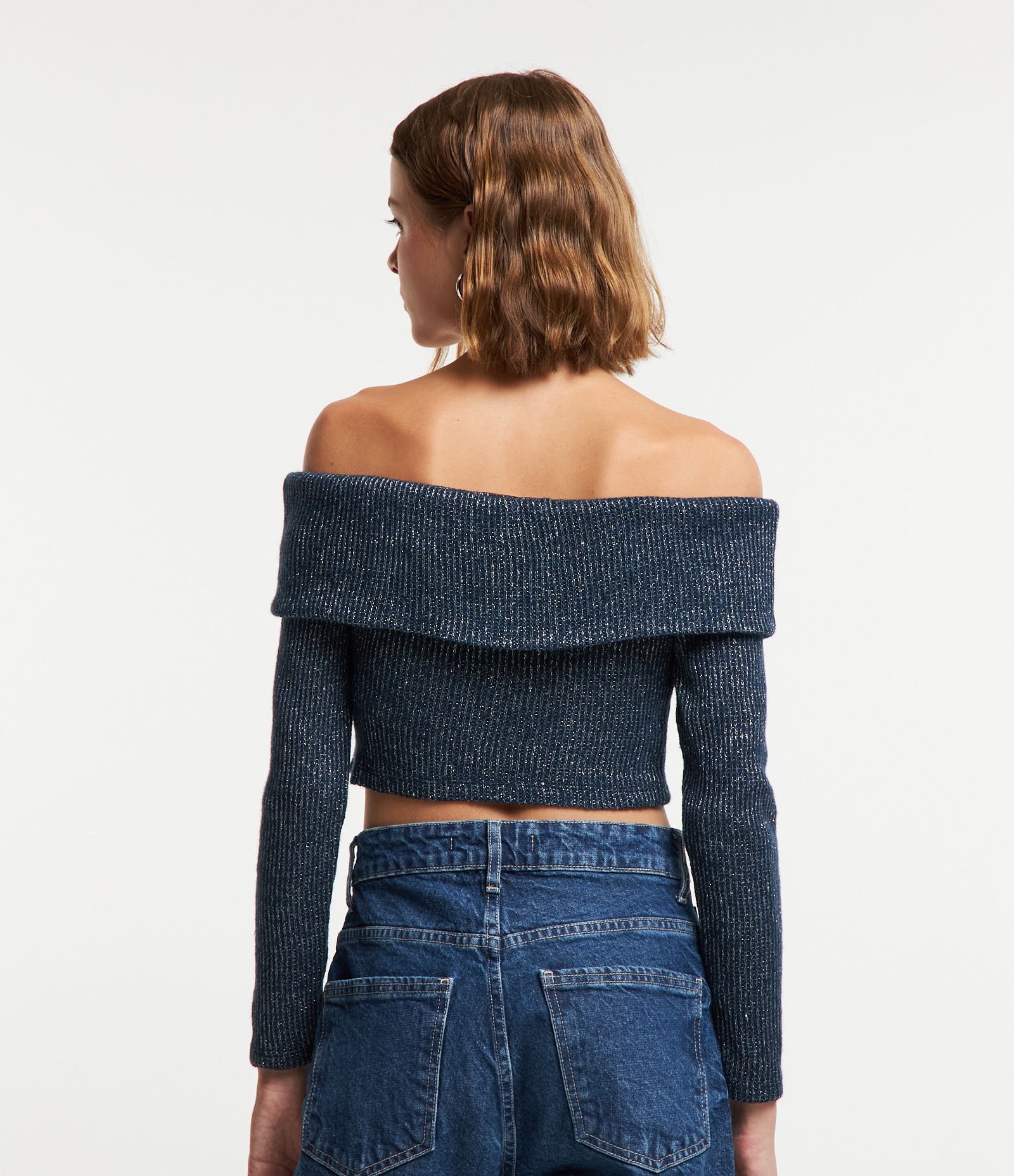 Blusa em Tricô com Fio Metalizado e Pala Virada Azul 3