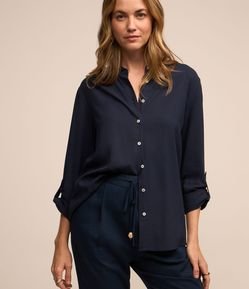 Camisa Básica em Viscolinho com Detalhe na Manga