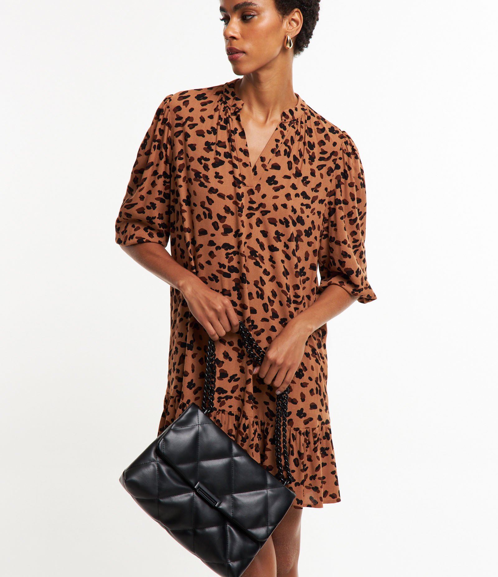 Vestido em Viscose com Manga Bufante e Estampa Animal Print Marrom 1