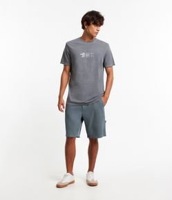 Bermuda em Sarja Carpinteiro com Bolsos