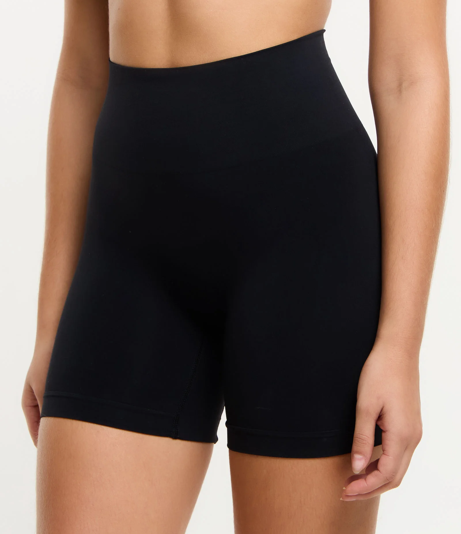 Bermuda Lingerie em Poliamida Seamless Preto 1