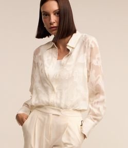 Camisa em Chiffon com Textura Devorê