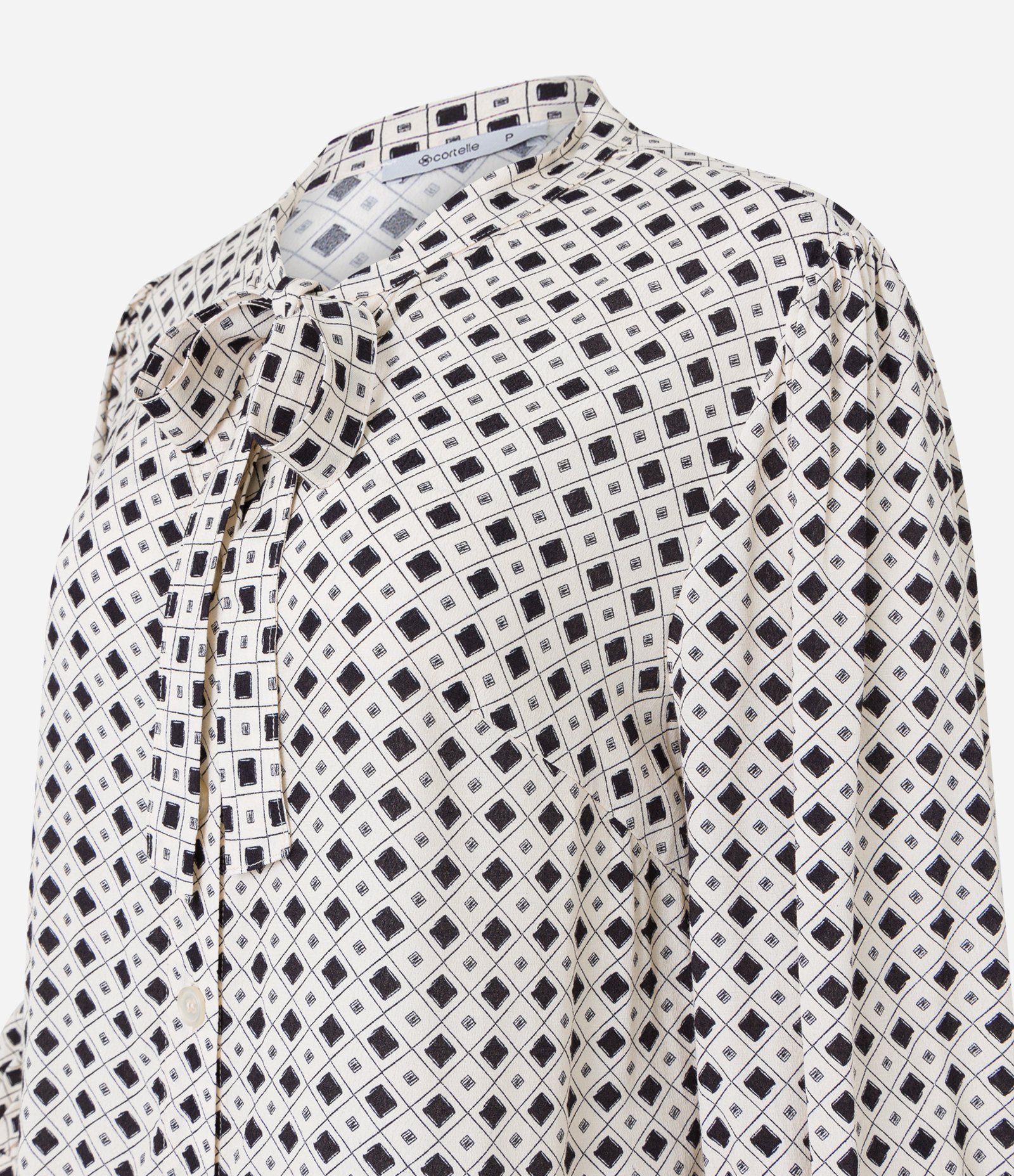 Vestido em Viscose com Abotoamento Frontal e Laço na Gola Off White 7