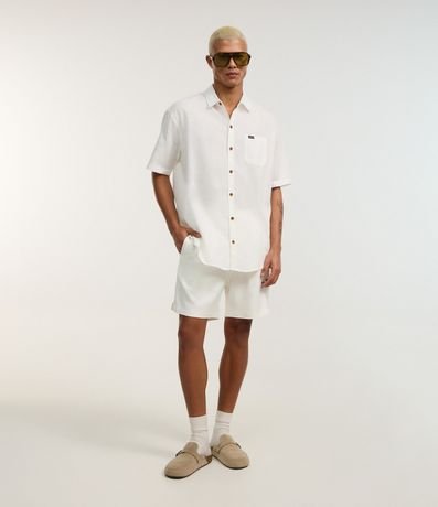 Bermuda em Tela com Cânhamo e Bolsos é boa?