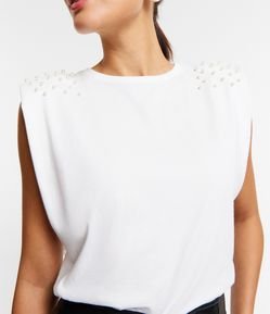 Blusa sem Manga em Algodão com Aplicação de Pérolas nos Ombros