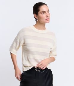 Blusa em Viscose com Padronagem Listrada e Transparências