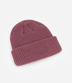 Gorro Canelado em Tricô com Dobra