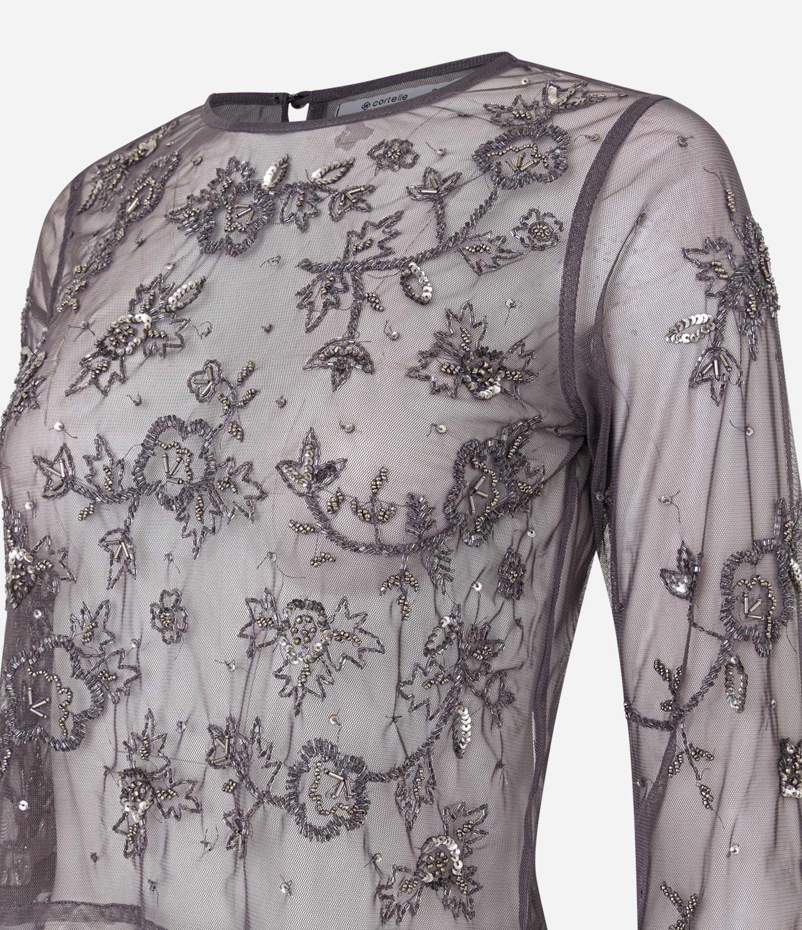 Blusa em Tule com Bordado Floral e Fechamento nas Costas Preto 6