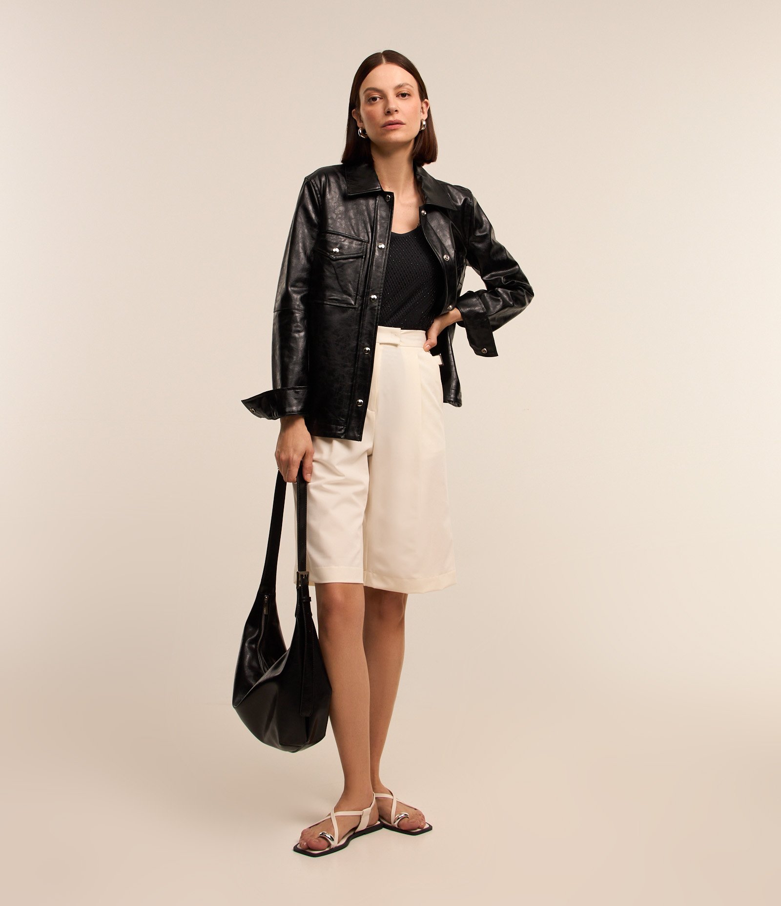 Blusa Regata em Tela com Alça Média e Transparência sem Forro Preto 3