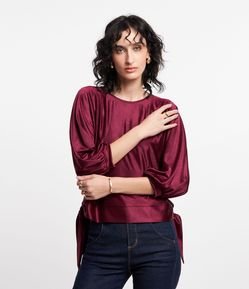 Blusa em Tecido Acetinado com Laços nas Laterais