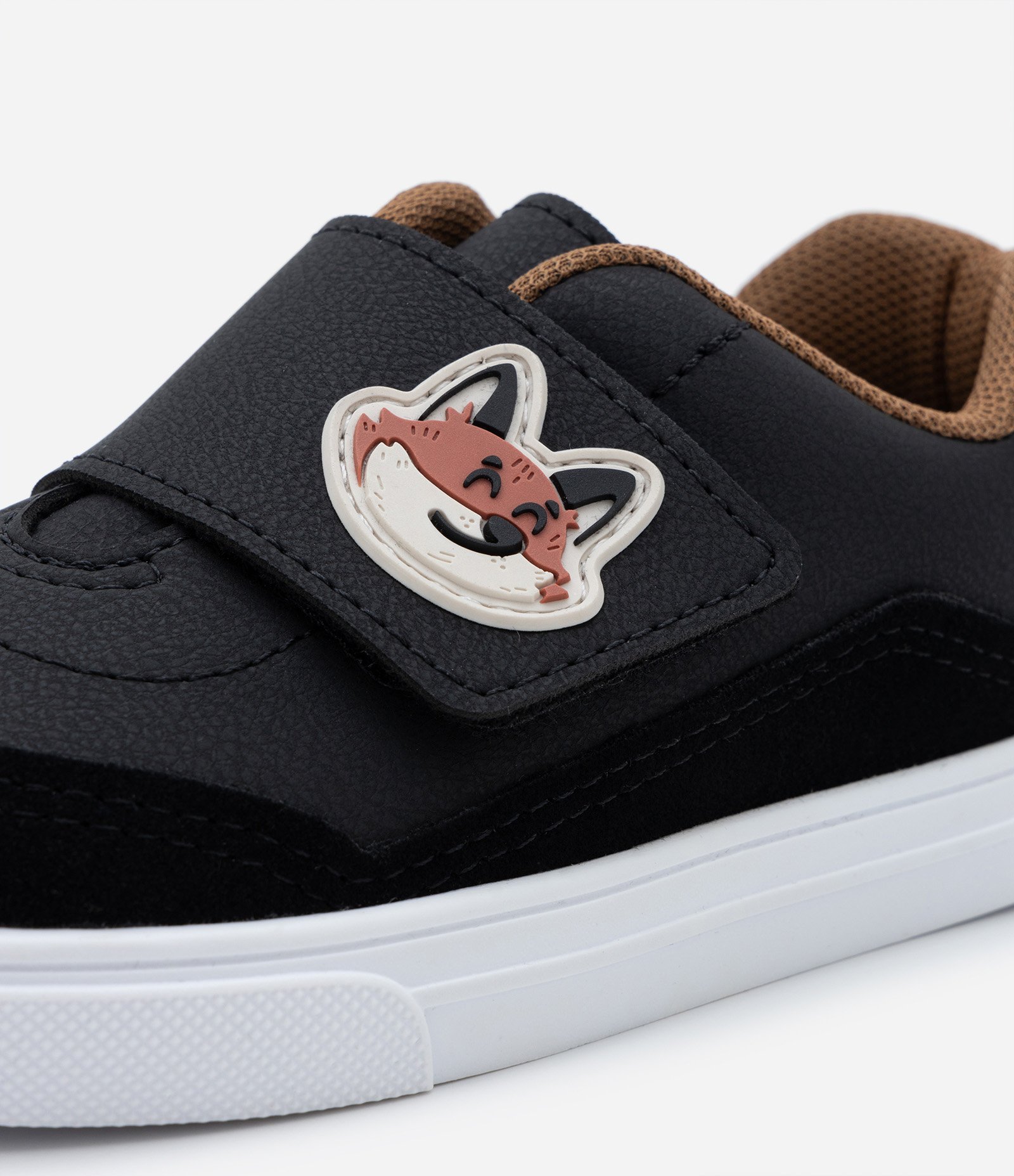 Tênis Infantil em PU com Velcro e Patch de Cachorrinho Molekinho - Tam 20 ao 26 Preto 6