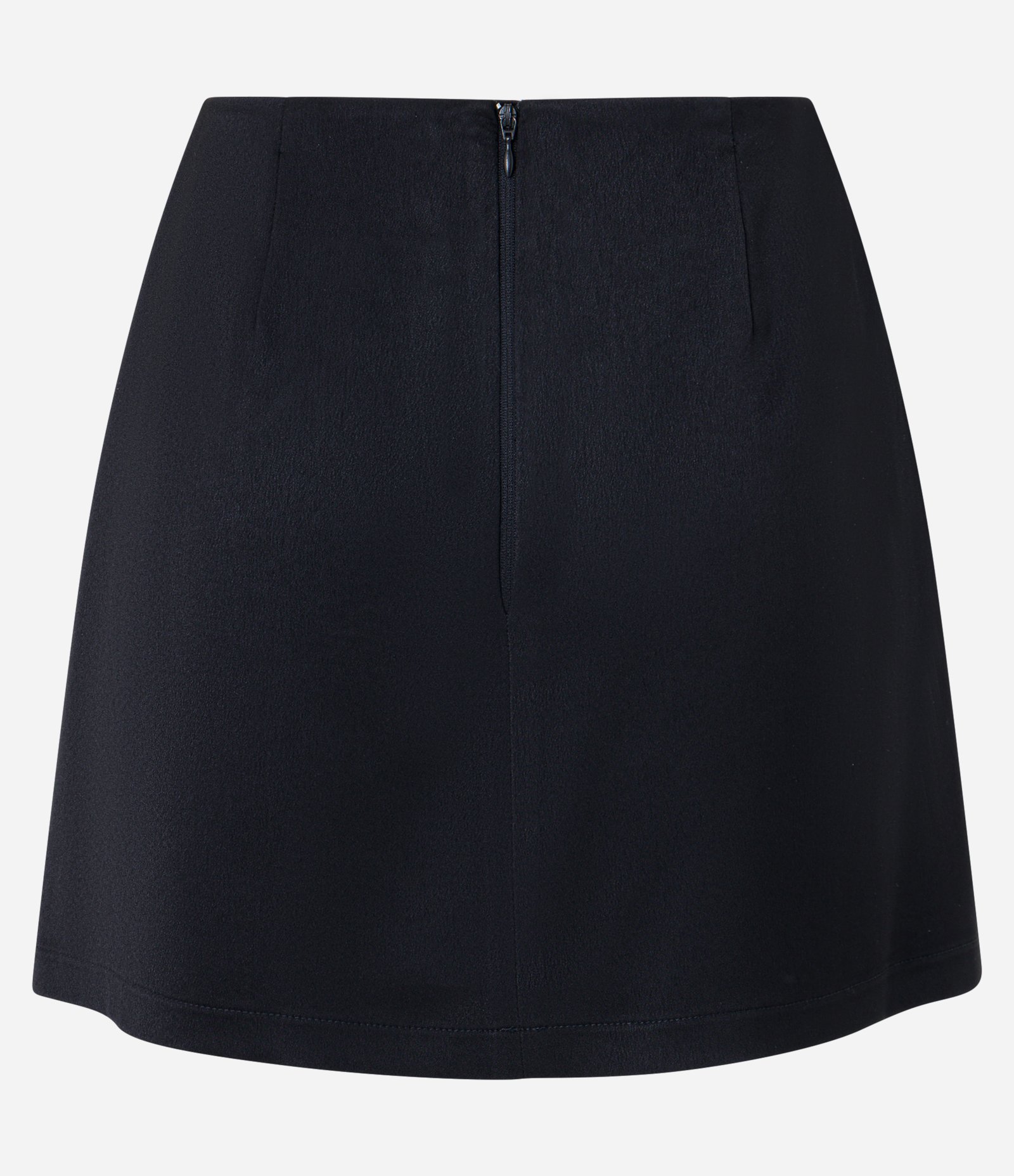 Short Saia em Tecido Acetinado com Pregas e Fechamento em Zíper Preto 5