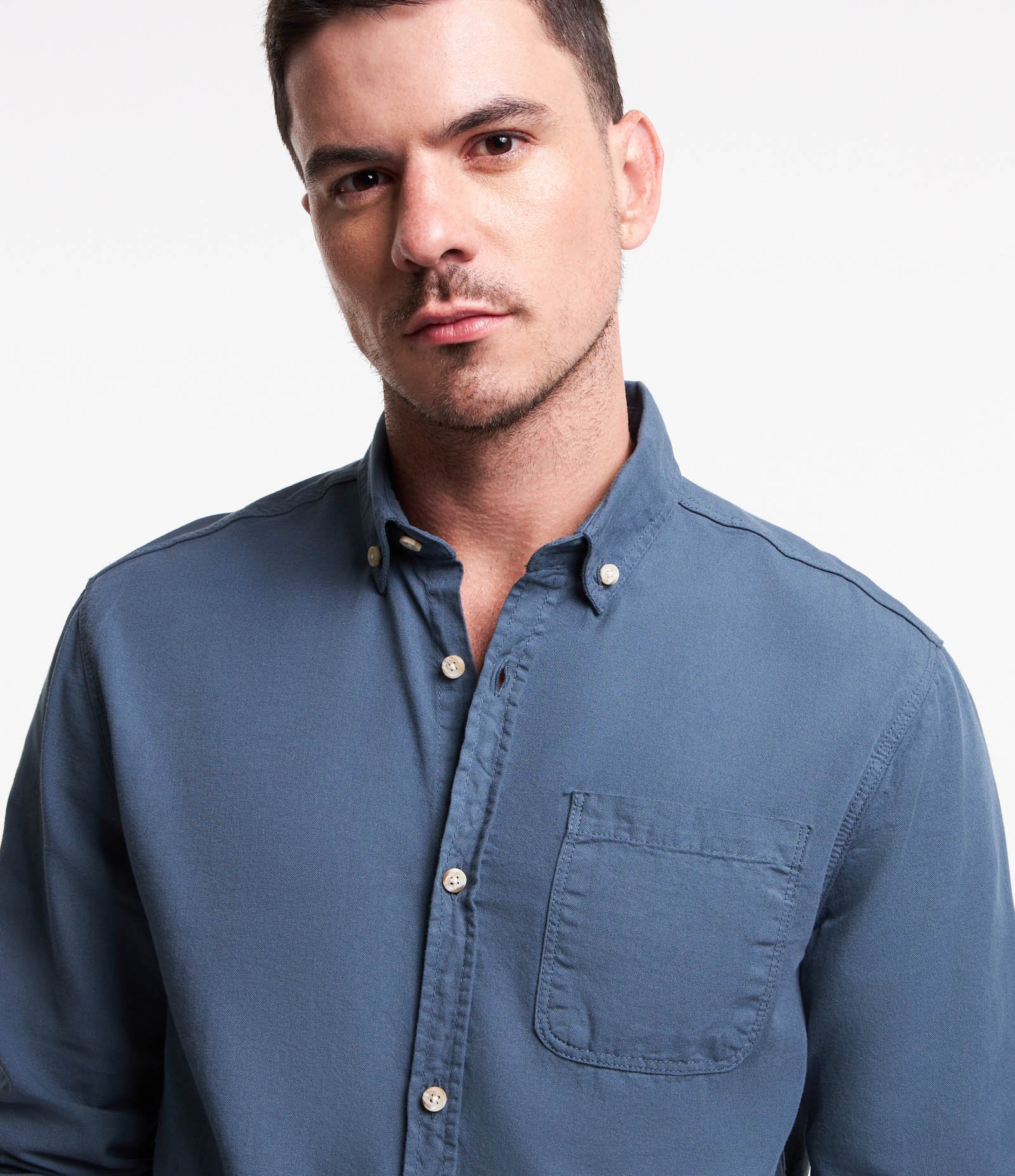 Camisa Regular em Oxford com Bolso Frontal Azul 3