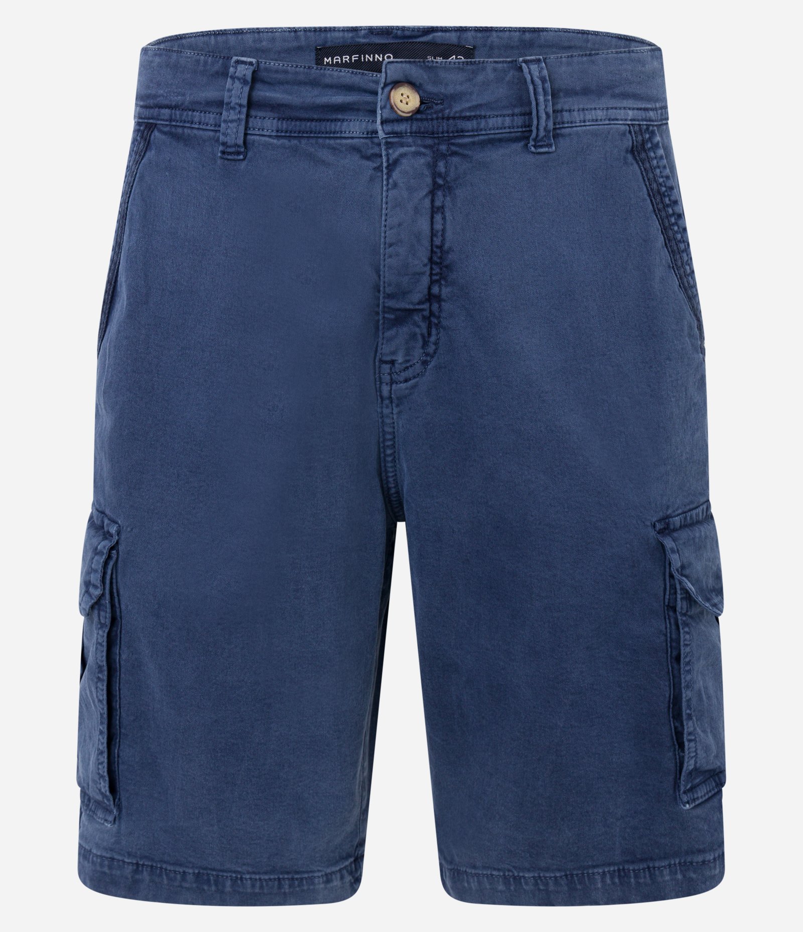 Bermuda Cargo em Sarja Lavada com Elastano e Detalhes de Cadarço Azul 6
