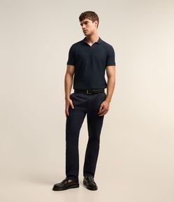 Calça Slim em Sarja com Cós Transpassado e Barra Dobrada