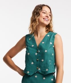 Colete Curto em Viscose com Linho e Bordado de Florzinhas